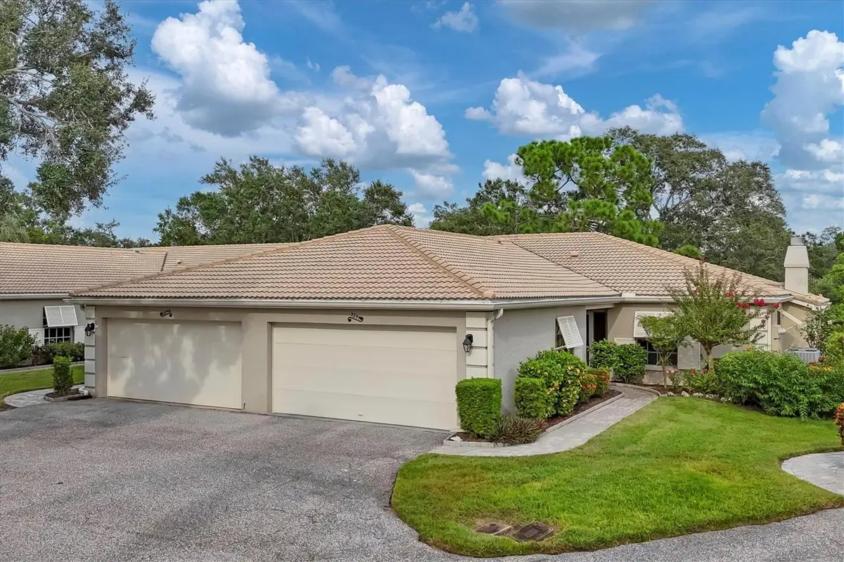 3244 Ringwood Meadow #77, Sarasota, FL 34235 - Image #1