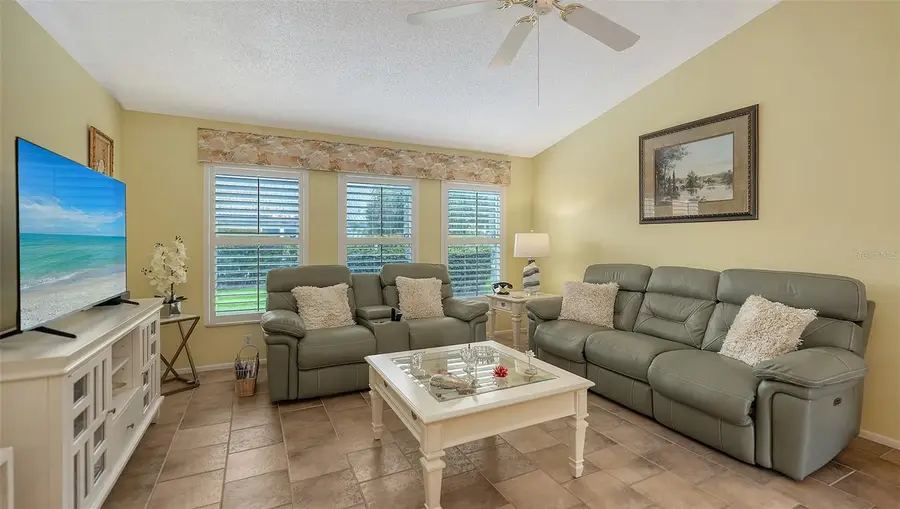 4176 Vallarta Court #3033, Sarasota, FL 34233 - Image #3