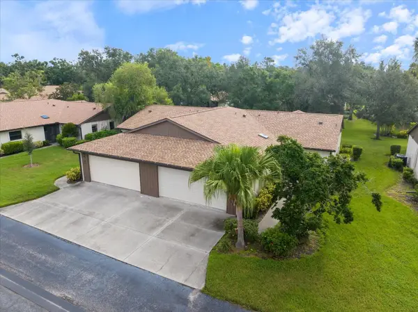 462 Oak Hill Circle #5, SARASOTA, FL 34232