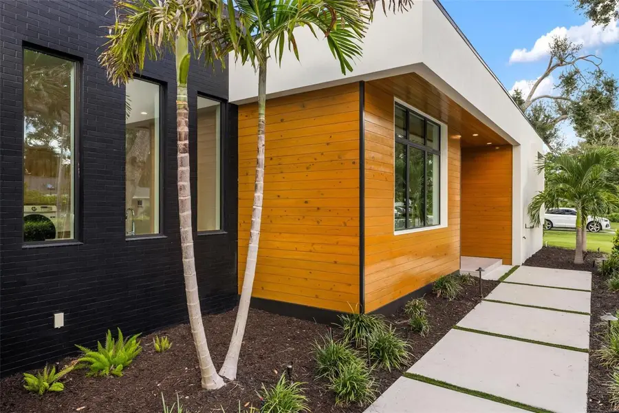 1873 Rose Street, Sarasota, FL 34239 - Image #2