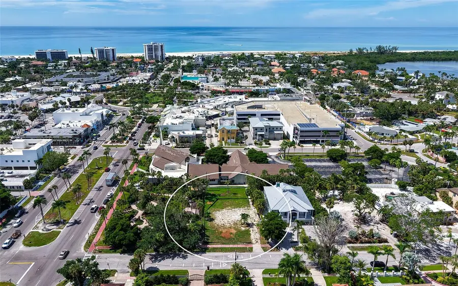 25 N Washington Drive, Sarasota, FL 34236 - Image #2