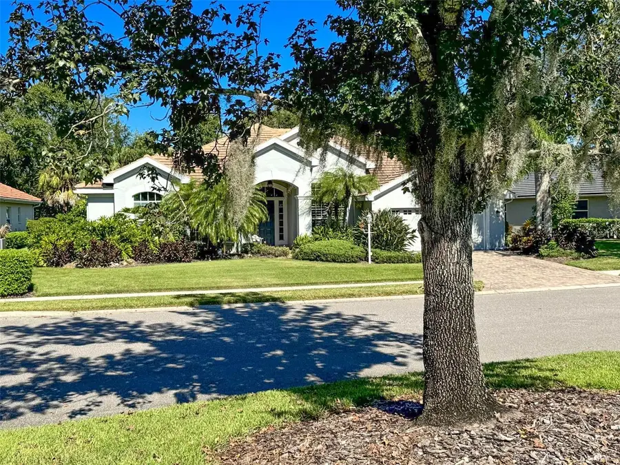 8204 Waterview Boulevard, Lakewood Ranch, FL 34202 - Image #2
