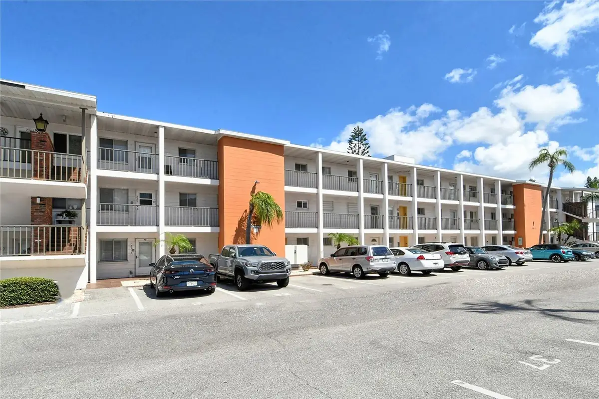 2303 Canal Drive #F7, Bradenton, FL 34207 - Image #1