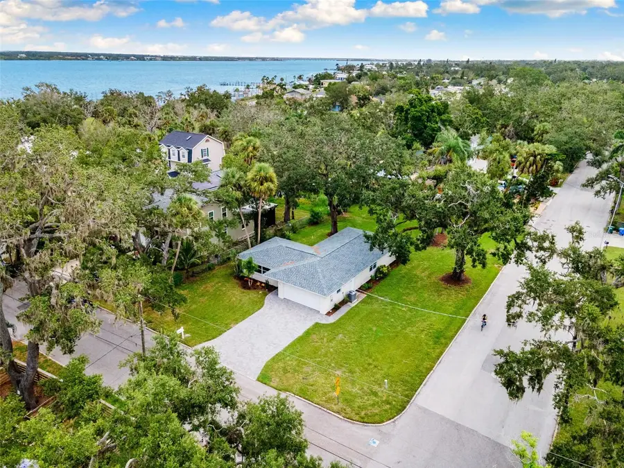 111 17th Street E, Bradenton, FL 34208 - Image #2