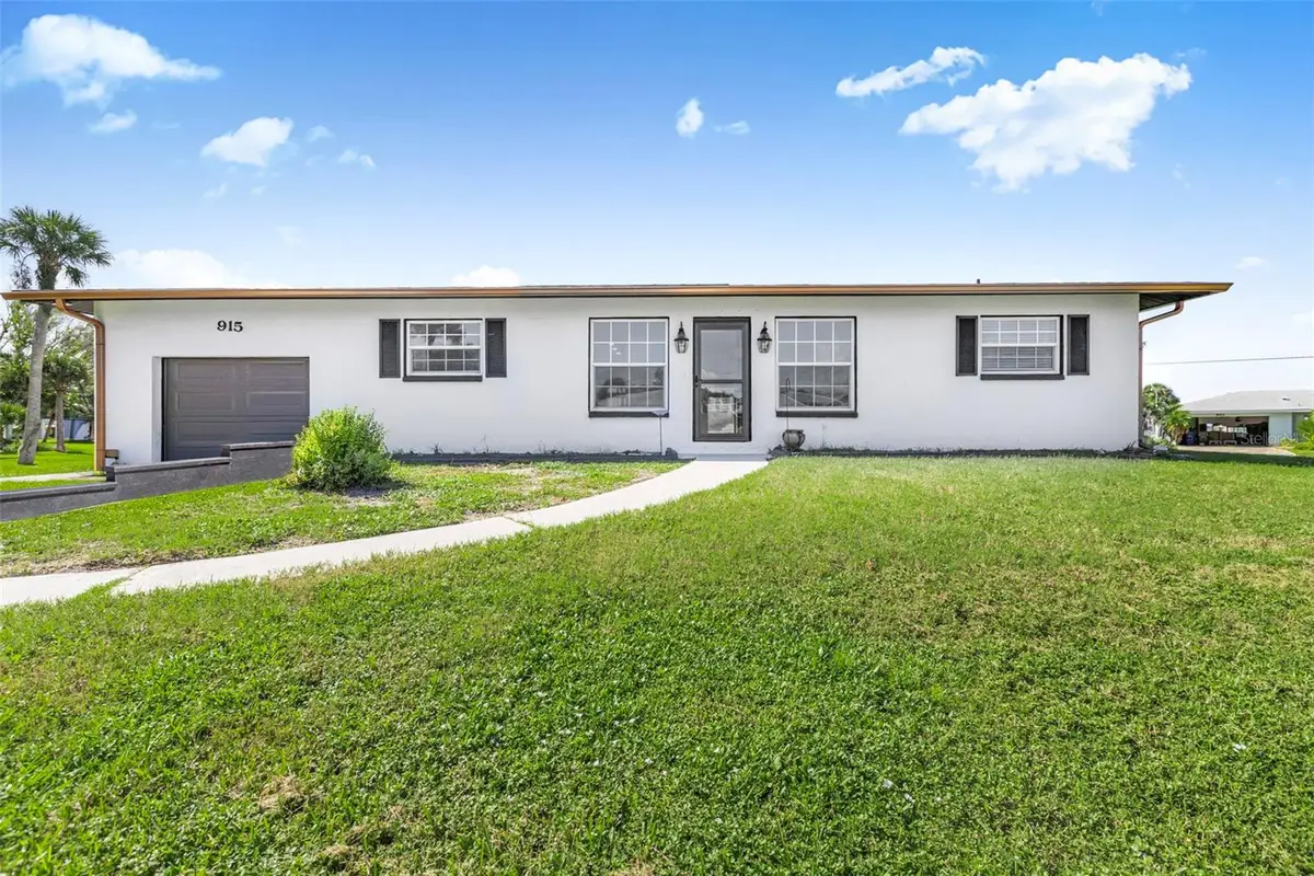 915 Suncrest Lane, Englewood, FL 34223 - Image #1