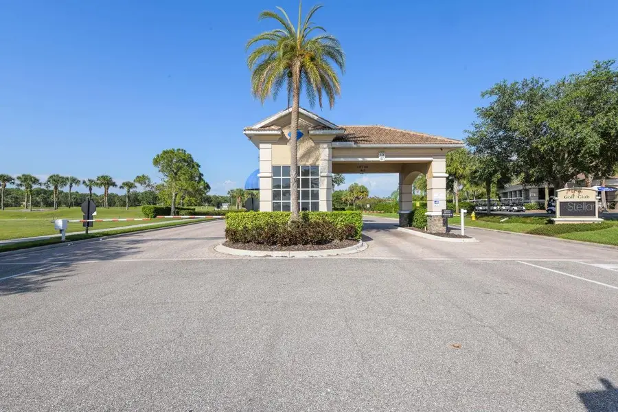 811 Fairwaycove Lane #107, Bradenton, FL 34212 - Image #2