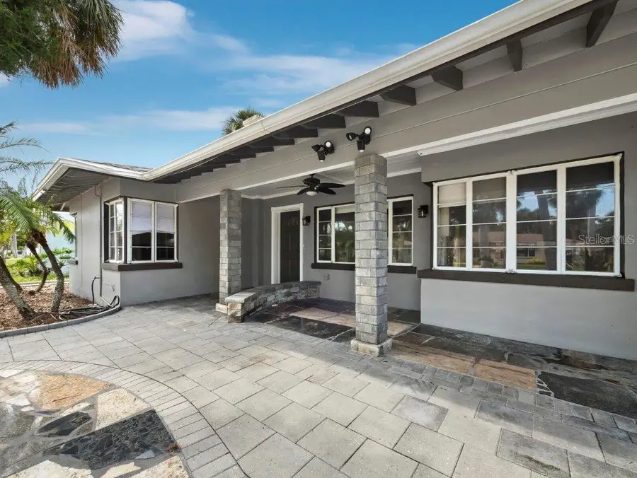 153 N Adams Drive, Sarasota, FL 34236 - Image #3