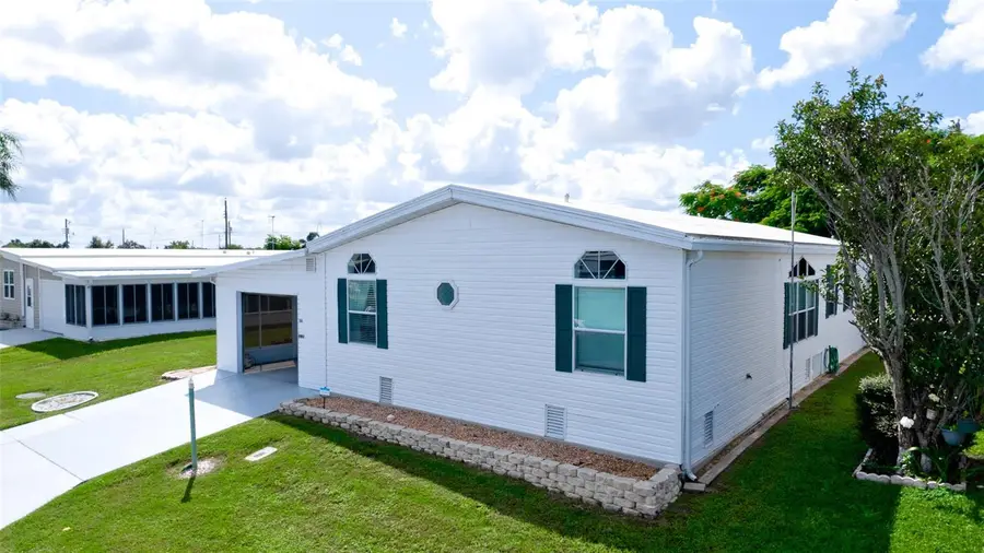 304 50th Avenue Terrace W, Bradenton, FL 34207 - Image #2