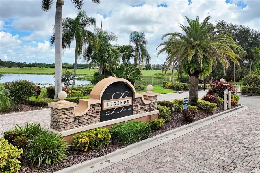 331 Londonderry Drive, Sarasota, FL 34240 - Image #2