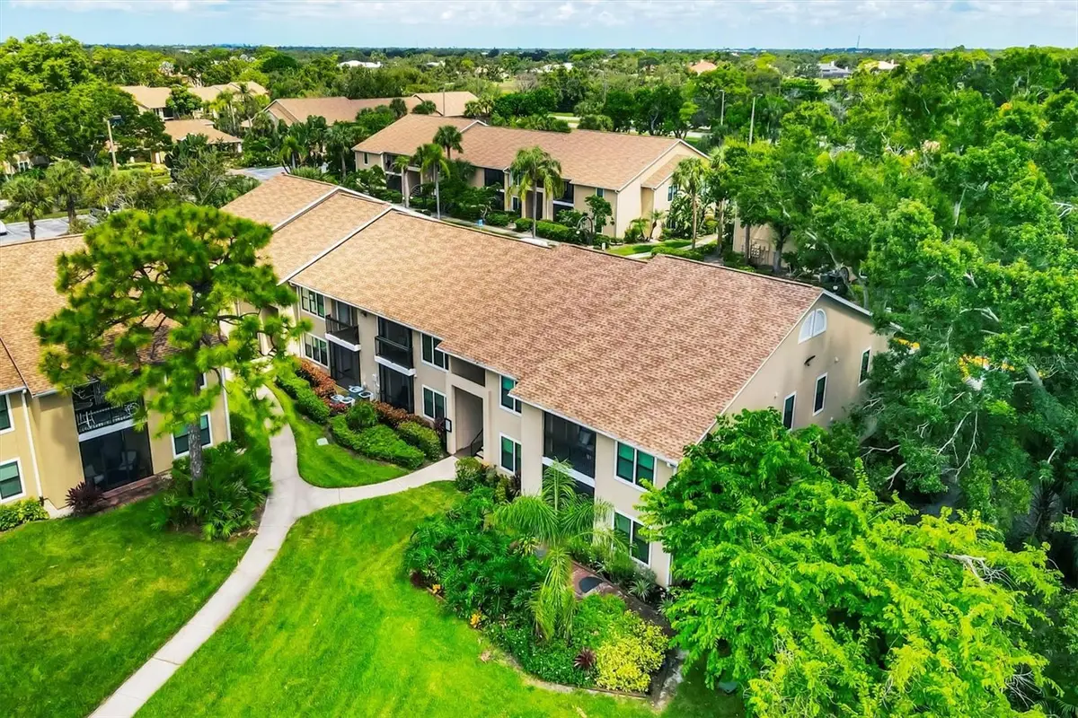 4001 Crockers Lake Boulevard #27, Sarasota, FL 34238 - Image #1