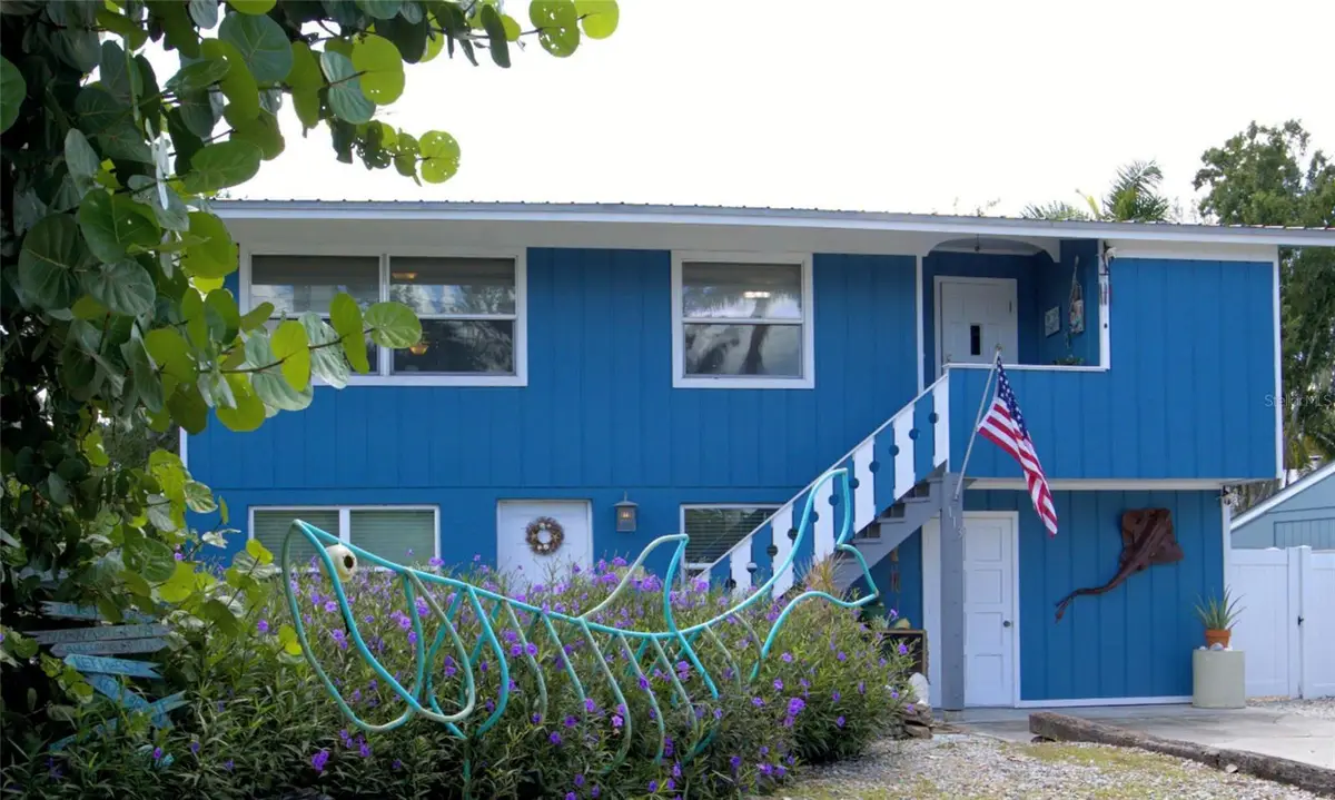 113 Colonia Lane W, Nokomis, FL 34275 - Image #1