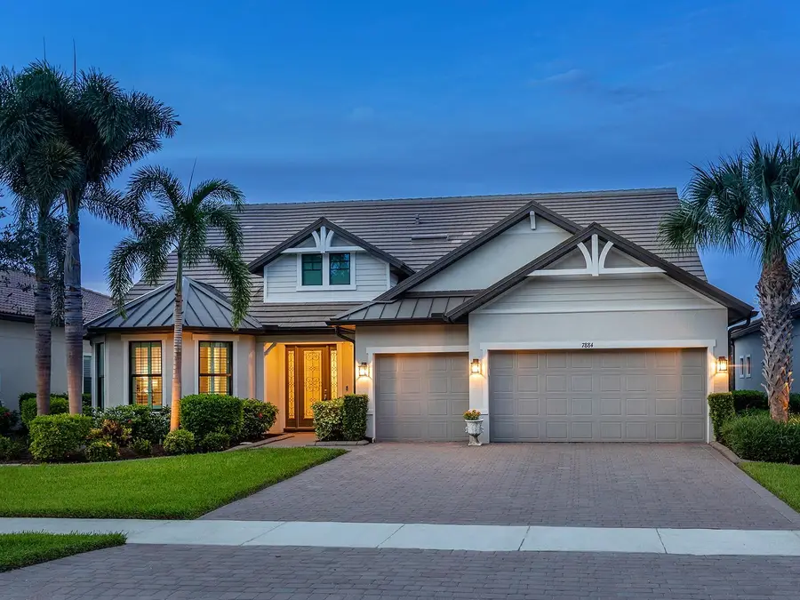 7884 Grande Shores Drive, Sarasota, FL 34240 - Image #2