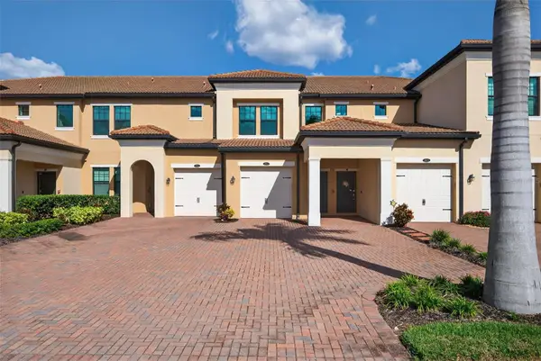 10047 Crooked Creek Drive #202, VENICE, FL 34293