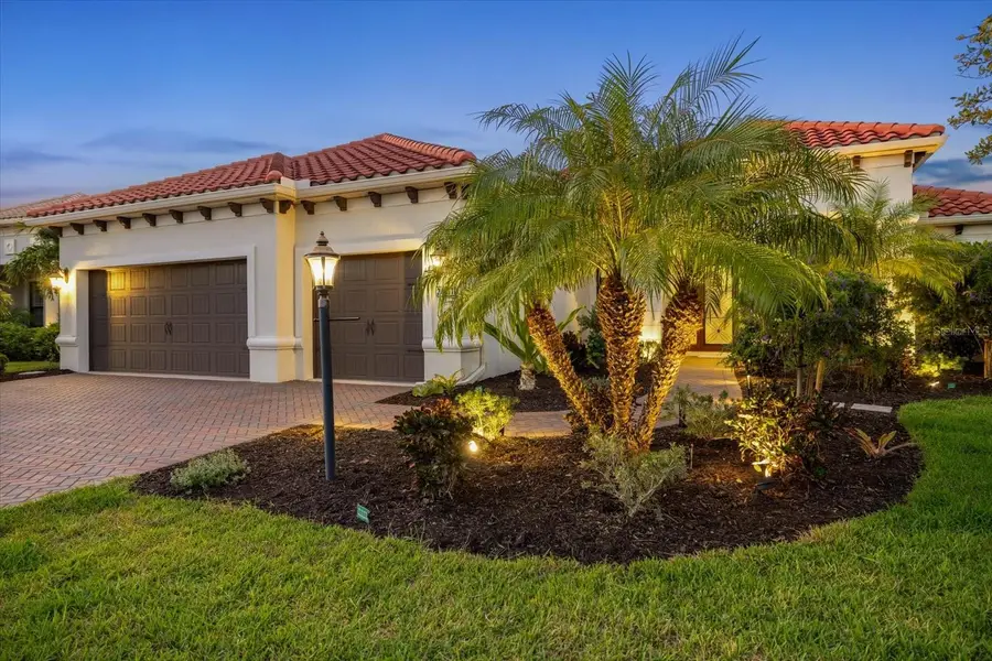 26651 Raphis Royale Boulevard, Englewood, FL 34223 - Image #2