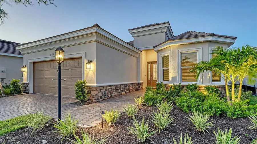 16423 Isola Place, Lakewood Ranch, FL 34211 - Image #2