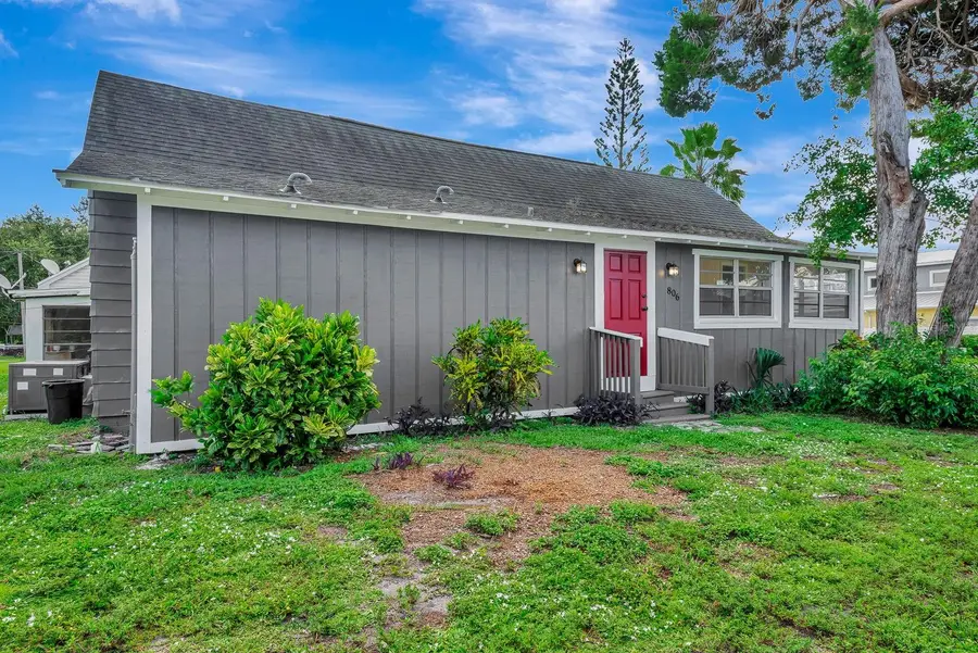 806 3rd Avenue W, Palmetto, FL 34221 - Image #2