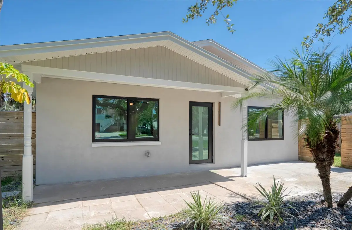 3819 Shore Acres Boulevard Ne, Saint Petersburg, FL 33703 - Image #1