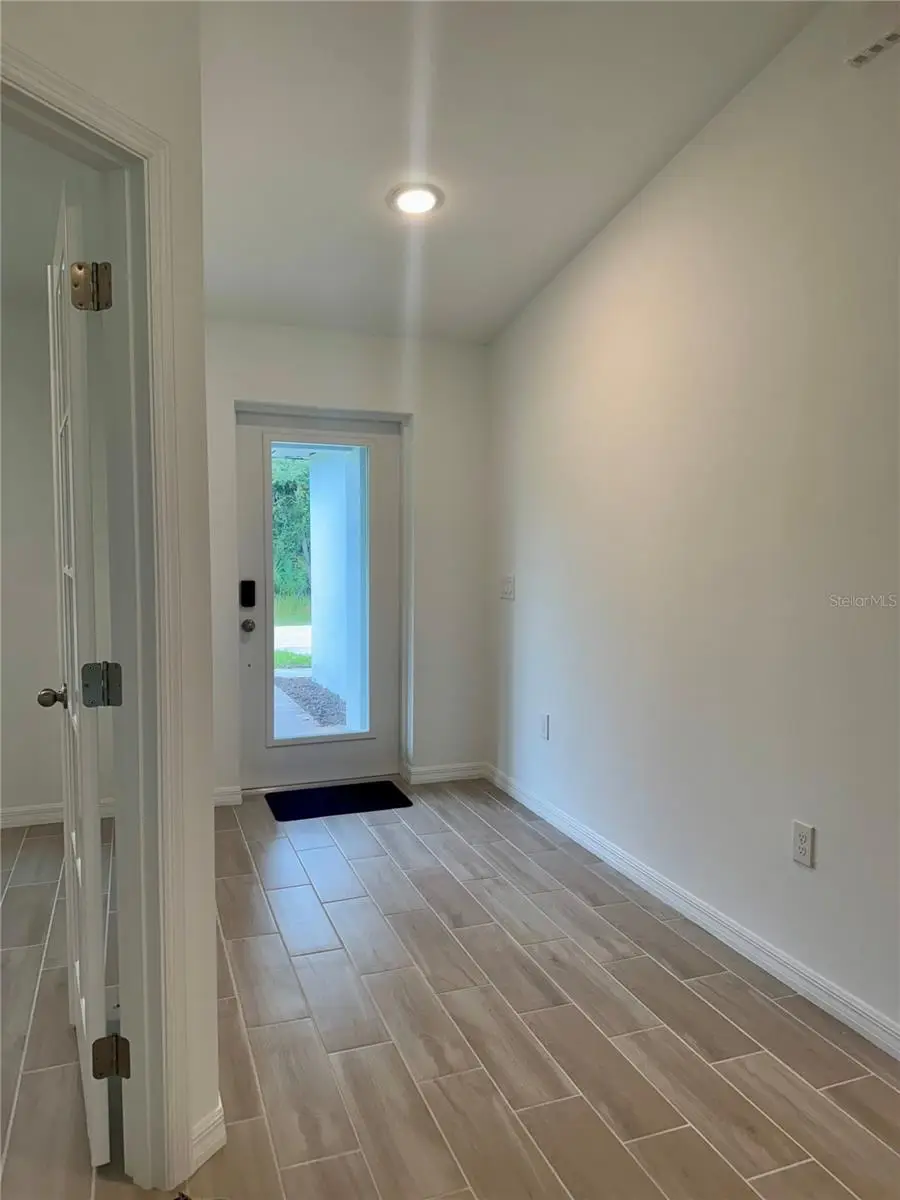 330 Overbrook Street, Port Charlotte, FL 33954 - Image #3