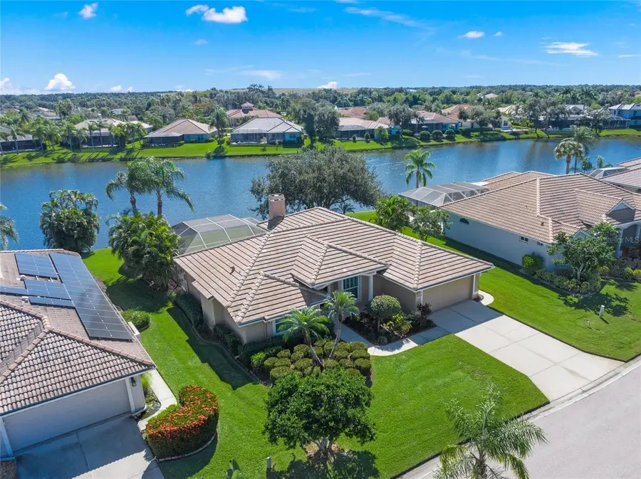 2973 Seasons Boulevard, Sarasota, FL 34240 - Image #3