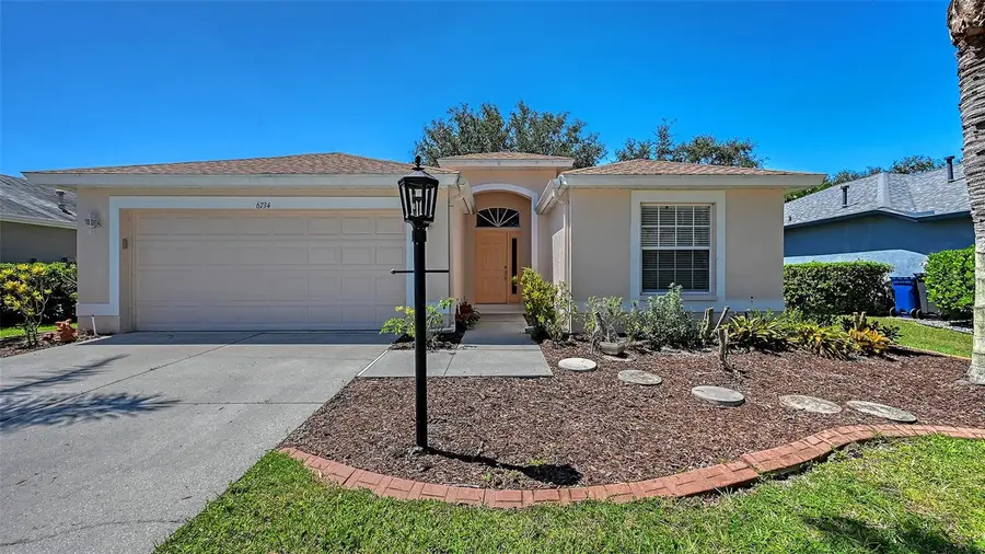 6734 W Country Club Lane, Sarasota, FL 34243 - Image #3