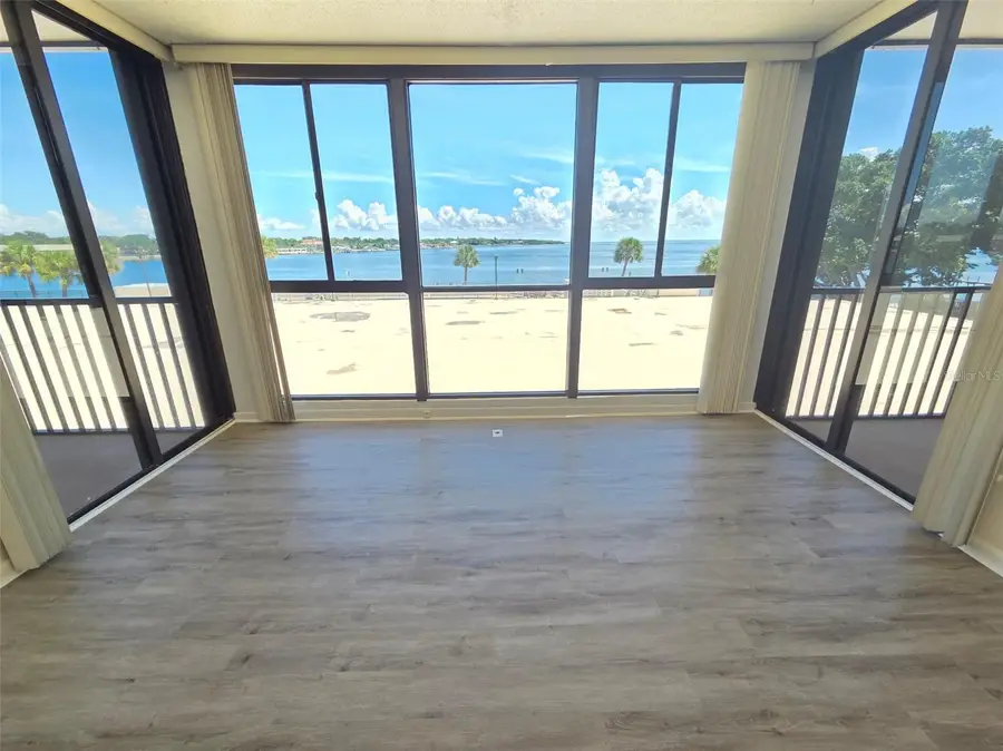 7100 Sunshine Skyway Lane S #301, Saint Petersburg, FL 33711 - Image #2