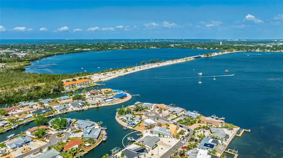 10008 Spoonbill Road E, Bradenton, FL 34209 - Image #3