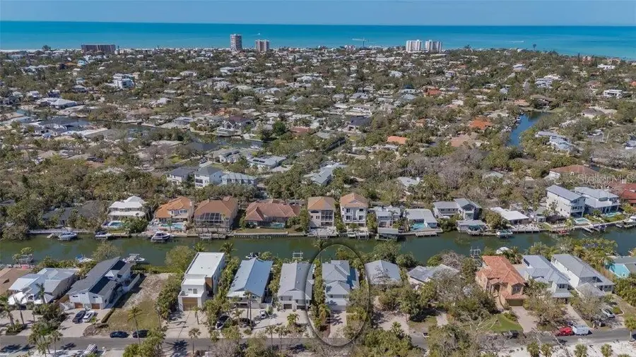 4922 Commonwealth Drive, Sarasota, FL 34242 - Image #3