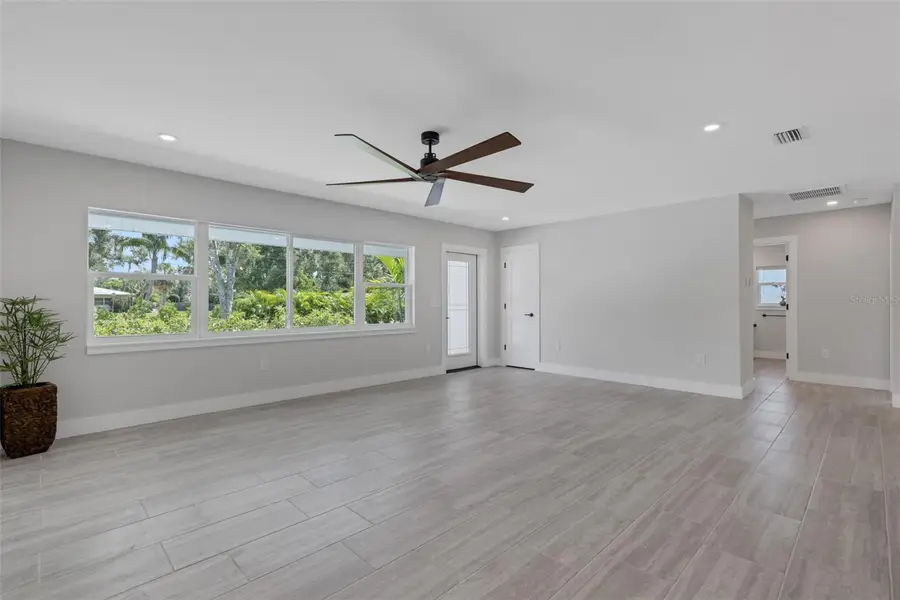 3857 Malec Circle, Sarasota, FL 34233 - Image #3