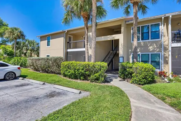4008 Crockers Lake Boulevard #11, SARASOTA, FL 34238
