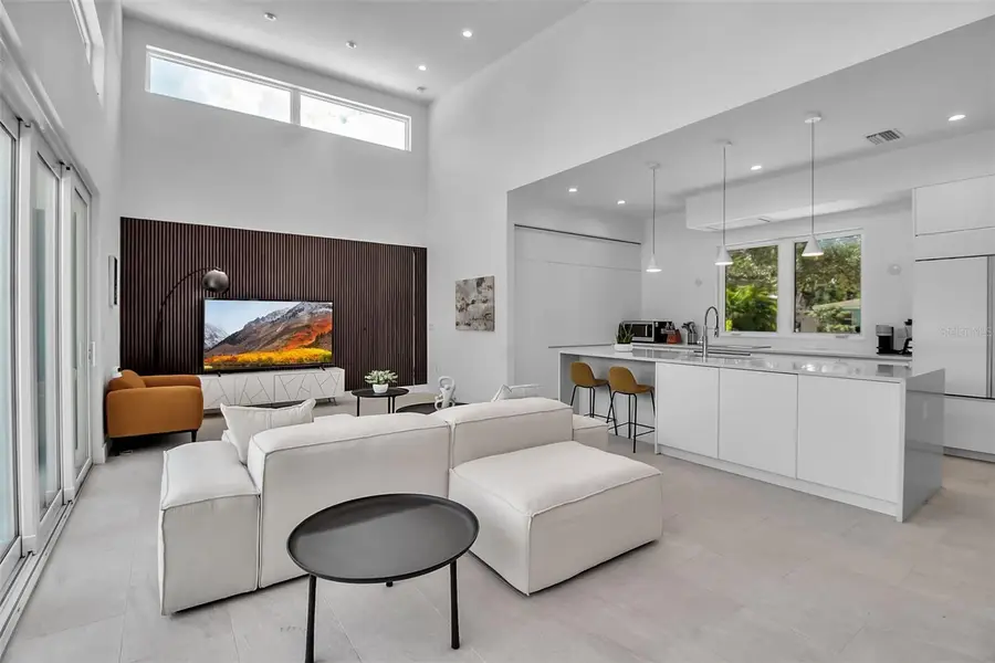 2231 Wood Street, Sarasota, FL 34237 - Image #3