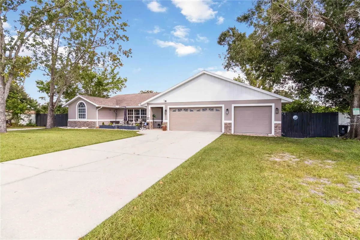 4913 37th Street East, Bradenton, FL 34203 - Image #1