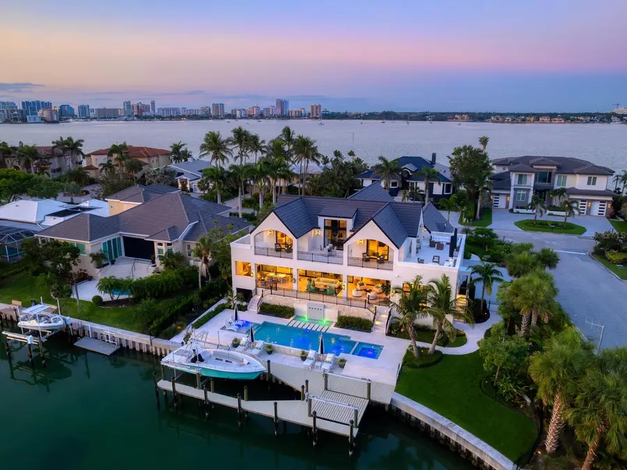 440 Meadow Lark Drive, Sarasota, FL 34236 - Image #3