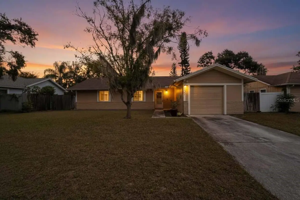 8407 Caladesi Island Dr, Temple Terrace, FL 33637 - Image #1