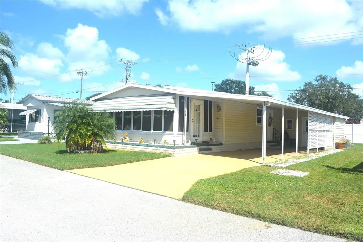 808 53rd Avenue E #9, Bradenton, FL 34203 - Image #1