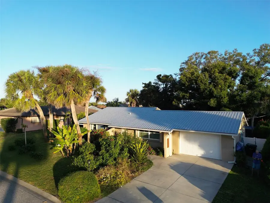 506 Casas Bonitas Drive, Nokomis, FL 34275 - Image #2