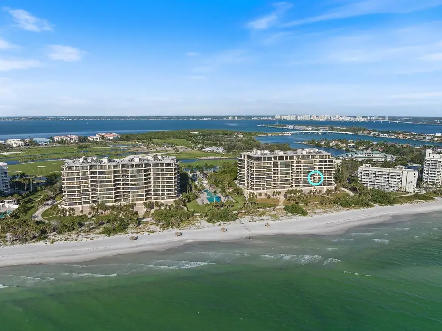 415 L Ambiance Drive #C403, Longboat Key, FL 34228 - Image #3
