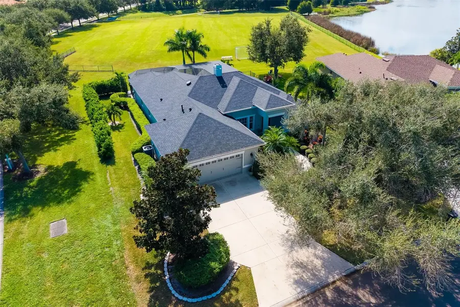 12428 Aster Avenue, Bradenton, FL 34212 - Image #2