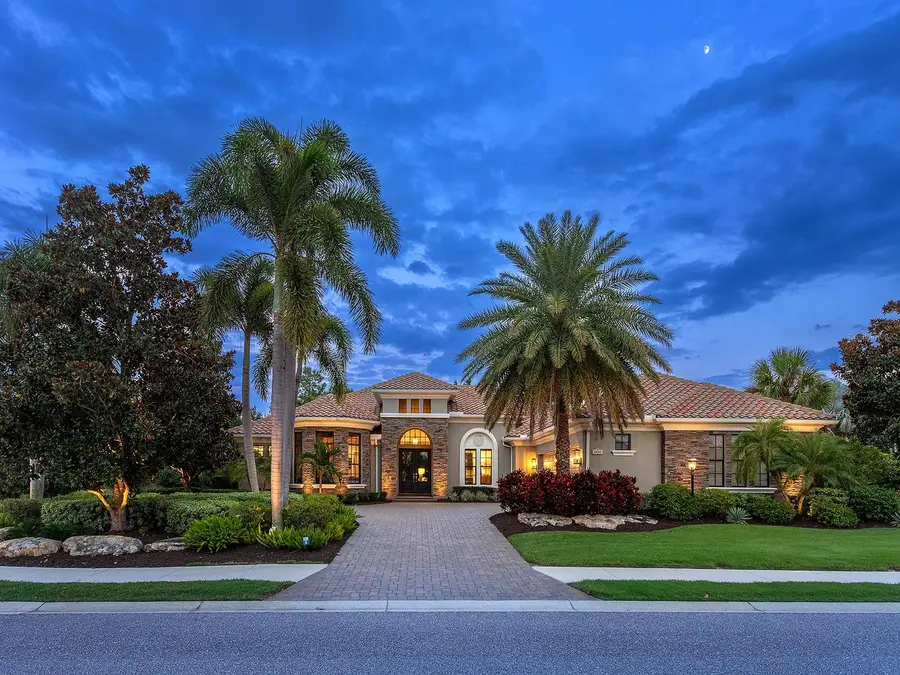 15606 Linn Park Terrace, Lakewood Ranch, FL 34202 - Image #2