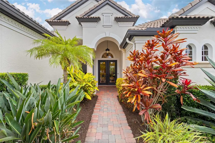 6914 Brier Creek Court, Lakewood Ranch, FL 34202 - Image #2