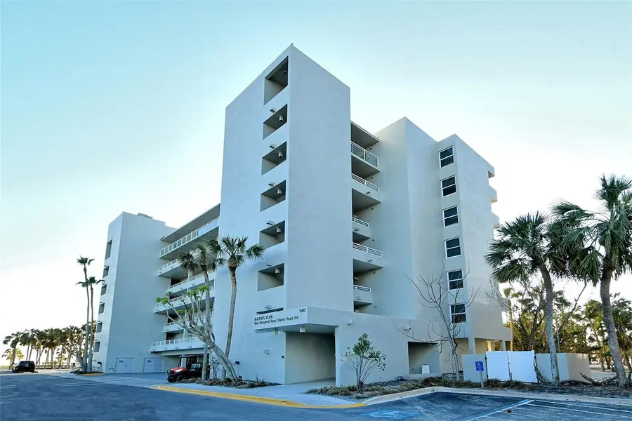 240 Sands Point Road #4205, Longboat Key, FL 34228 - Image #3