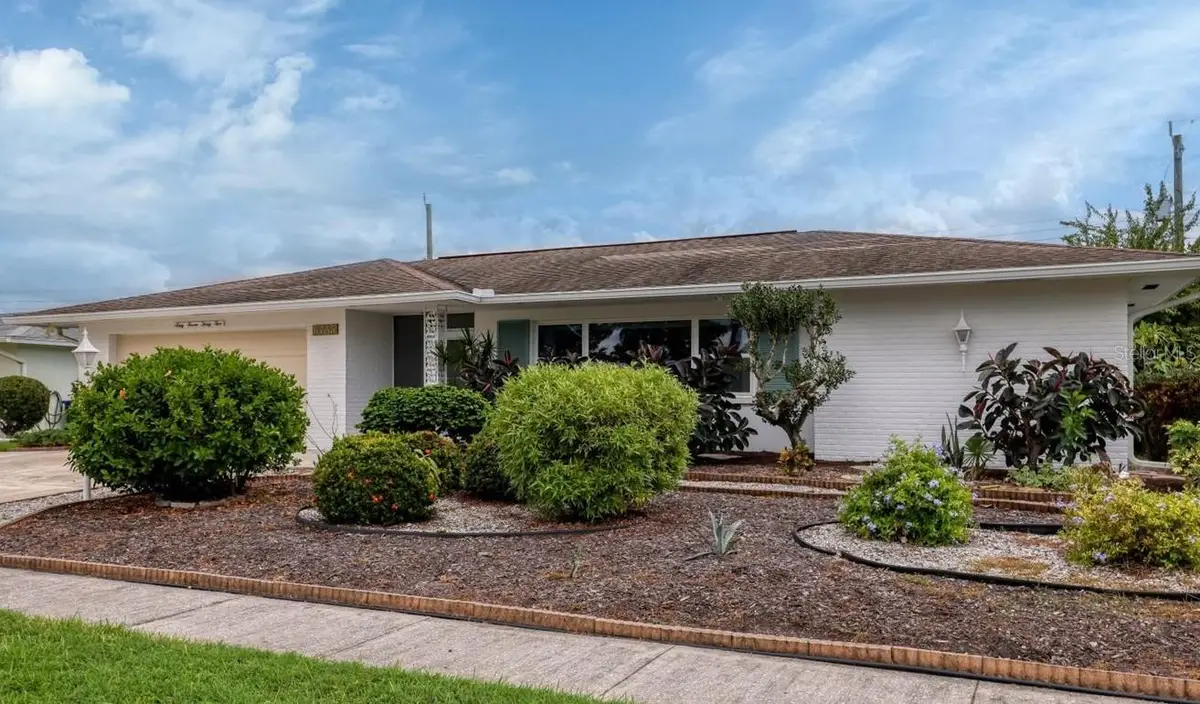 6735 Keystone Drive, Sarasota, FL 34231 - Image #1