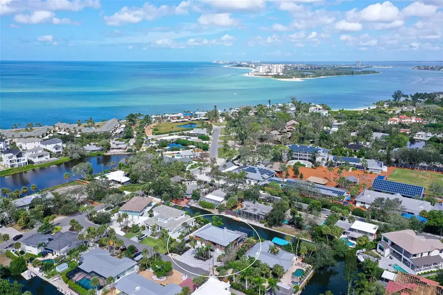 521 Cummings Street, Sarasota, FL 34242 - Image #3