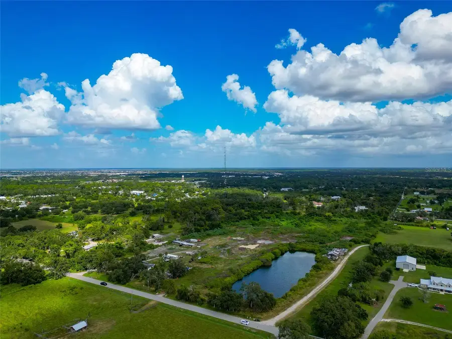 301 East Road, Sarasota, FL 34240 - Image #3