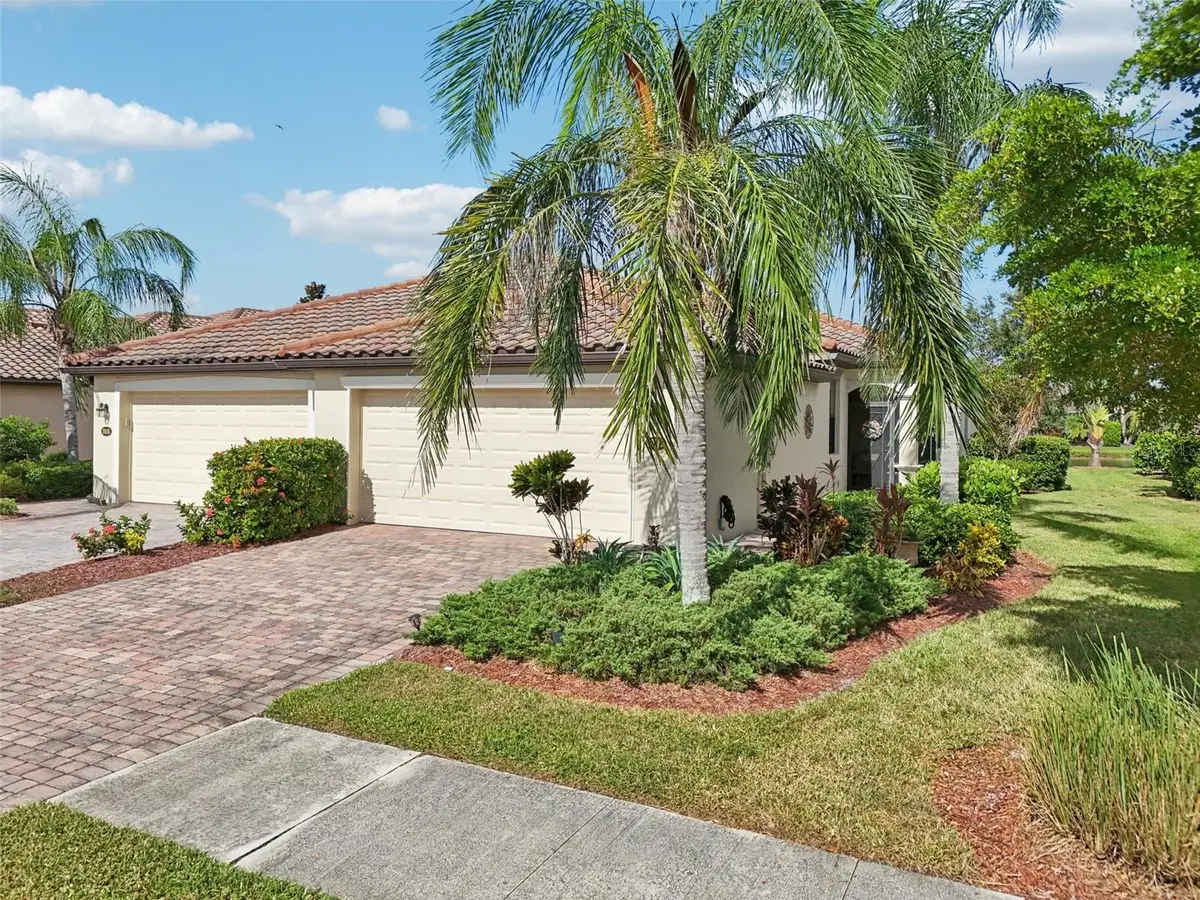 20171 Tesoro Drive, Venice, FL 34293 - Image #1
