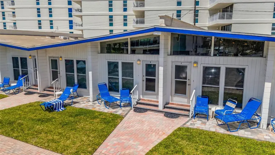 1129 Seaside Drive #7, Sarasota, FL 34242 - Image #3