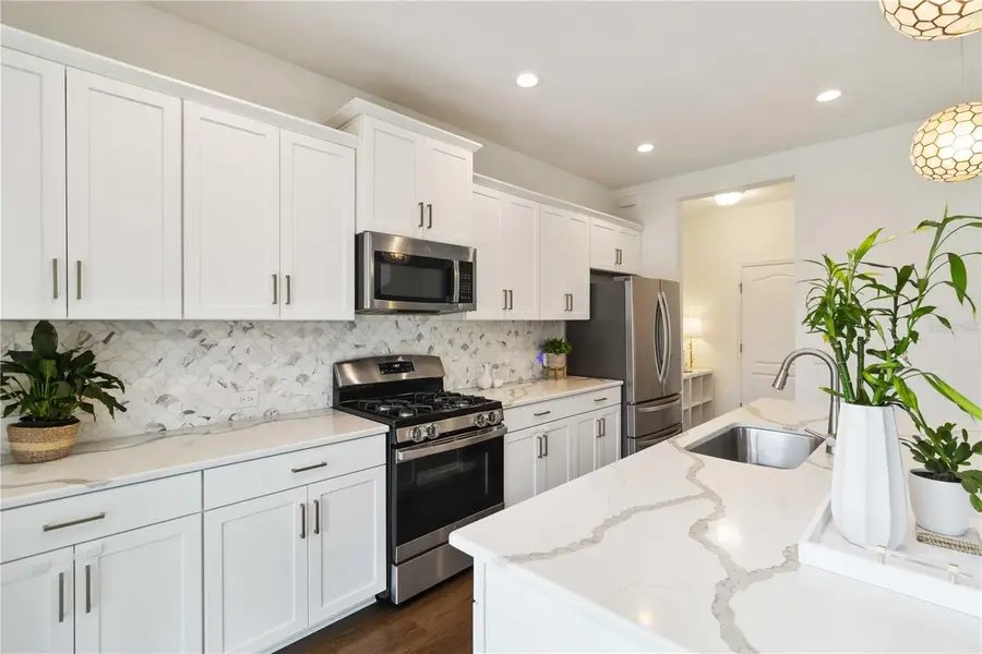 10109 Canaveral Circle, Sarasota, FL 34241 - Image #2