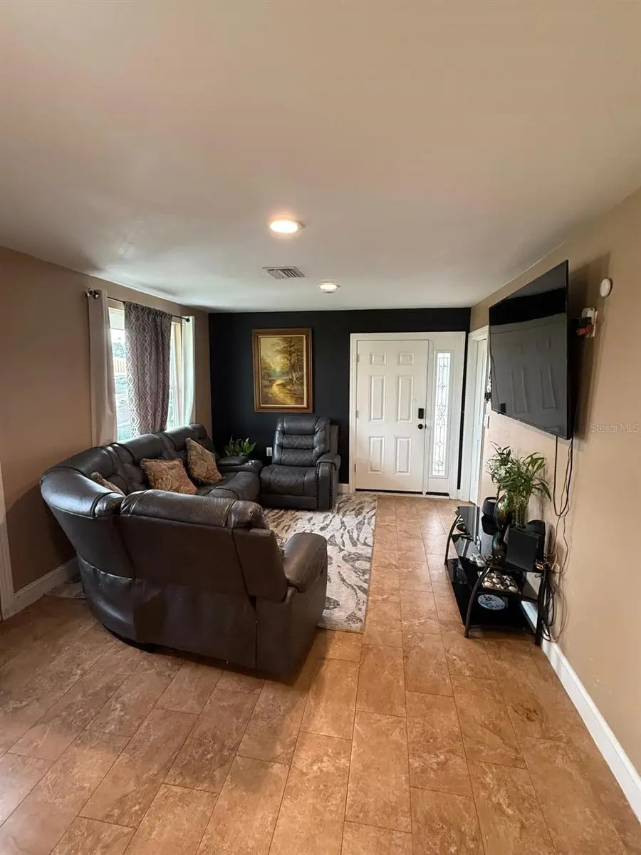 2804 11th Street Court E, Bradenton, FL 34208 - Image #3