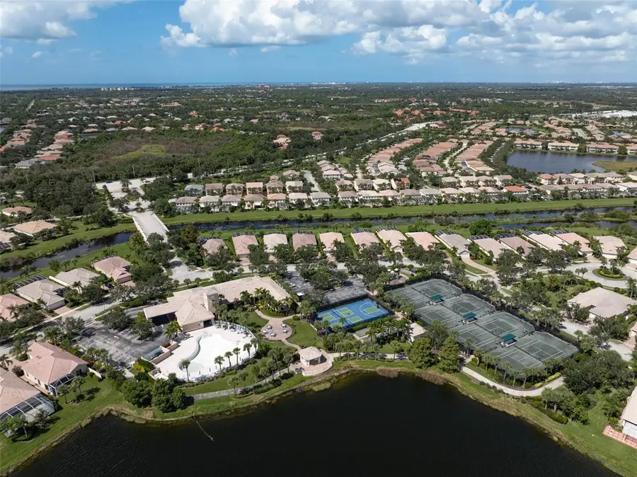 1737 Burgos Drive, Sarasota, FL 34238 - Image #3