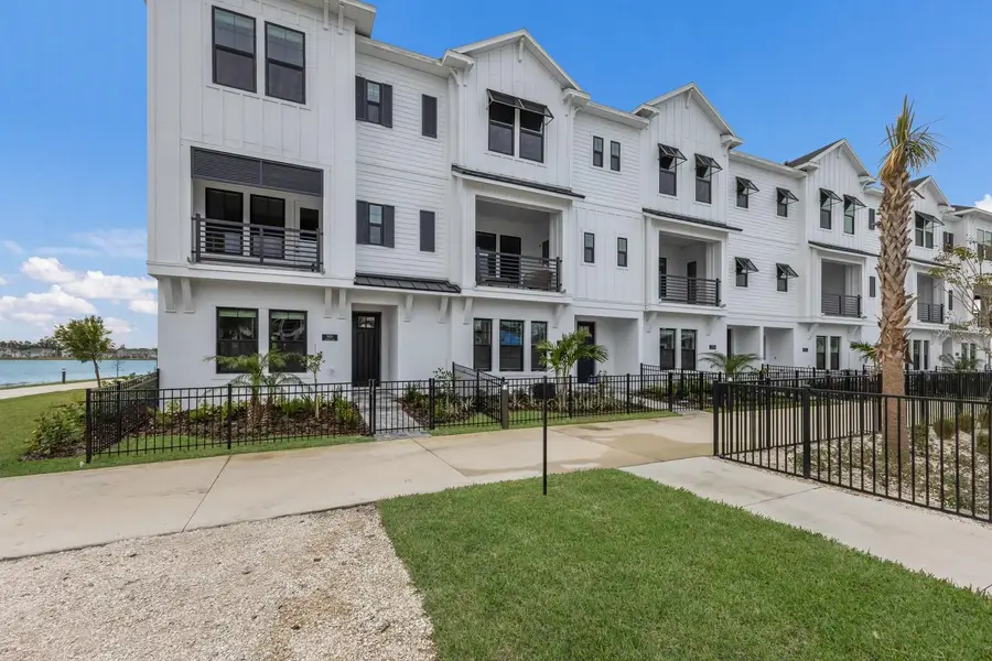 7420 Newham Lane, Sarasota, FL 34240 - Image #3