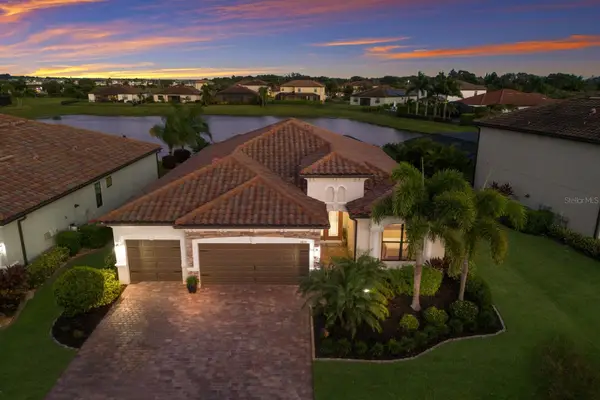 14022 Florida Rosemary Drive, LAKEWOOD RANCH, FL 34211